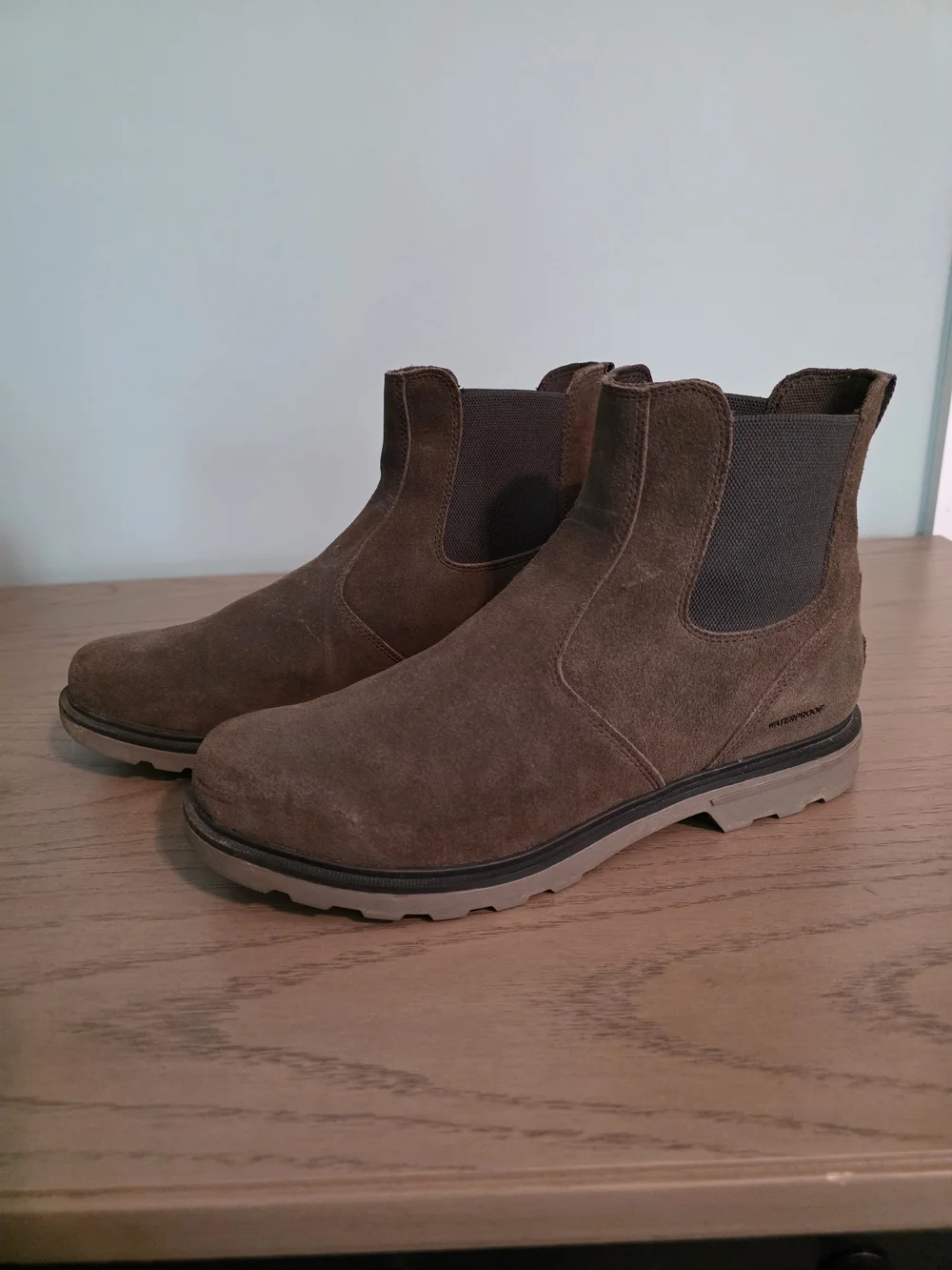 Sorel Men's Brown Suede Chukka Boots